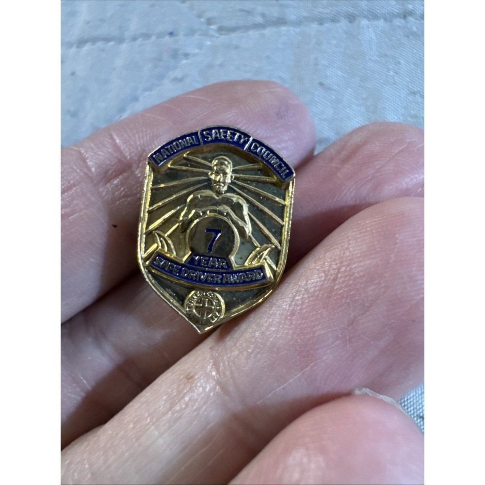 National Safety Council 7 Year Safe Driver Award lapel‎ pin tie tac screw back